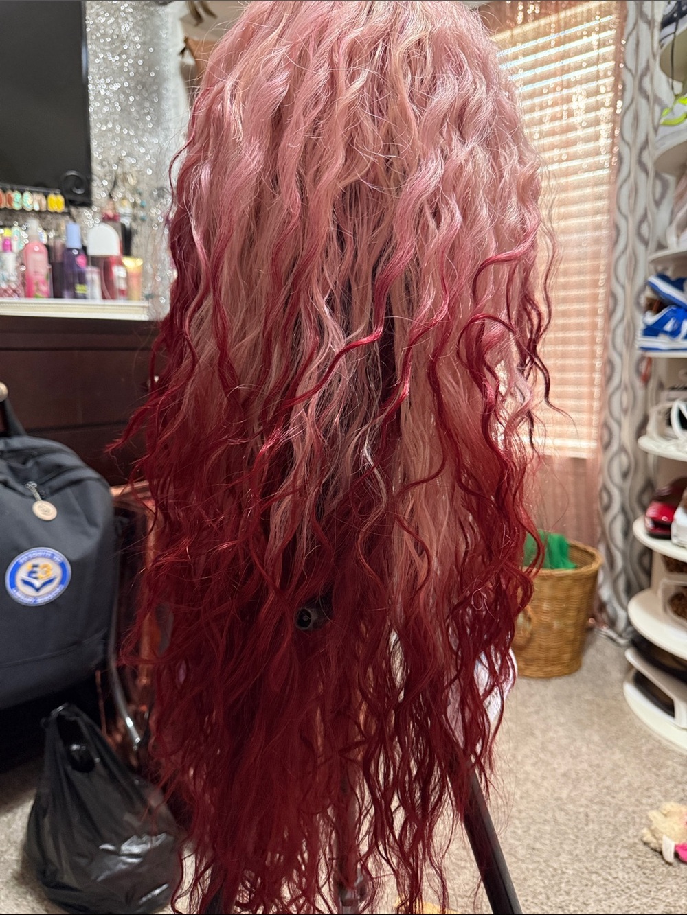 Wig - Picture 6 of 7